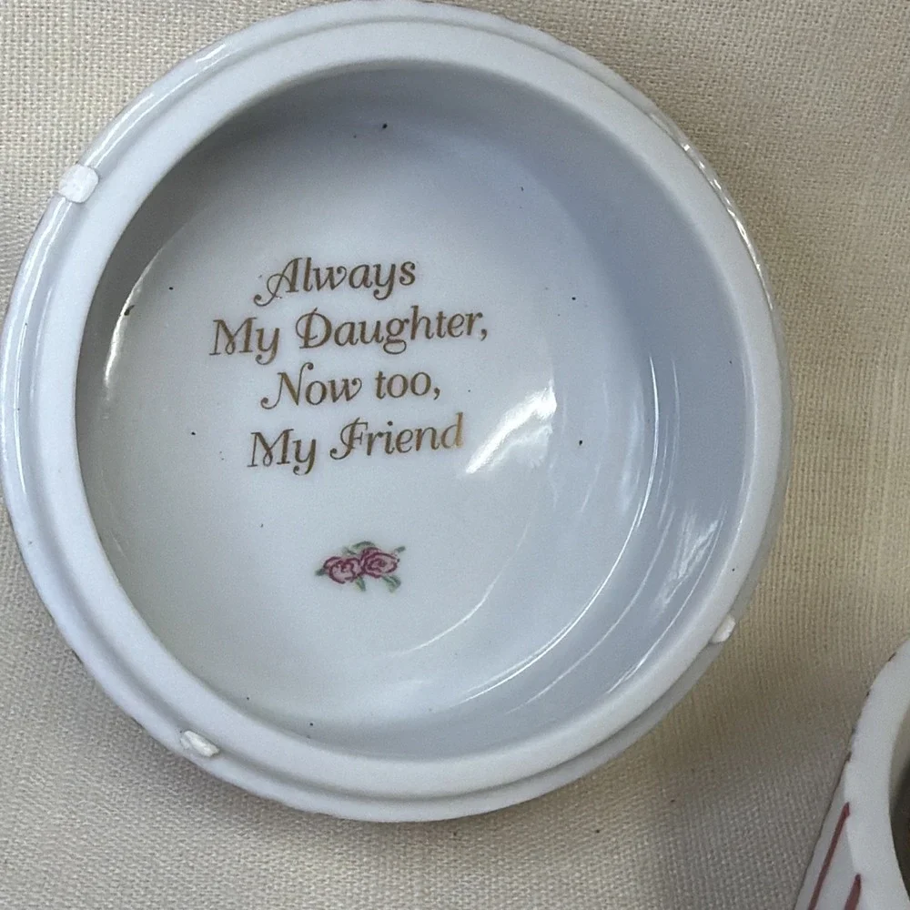 Always My Daughter MUSIC BOX TRINKET BOX Vintage Pink Bow Porcelain 2.75
